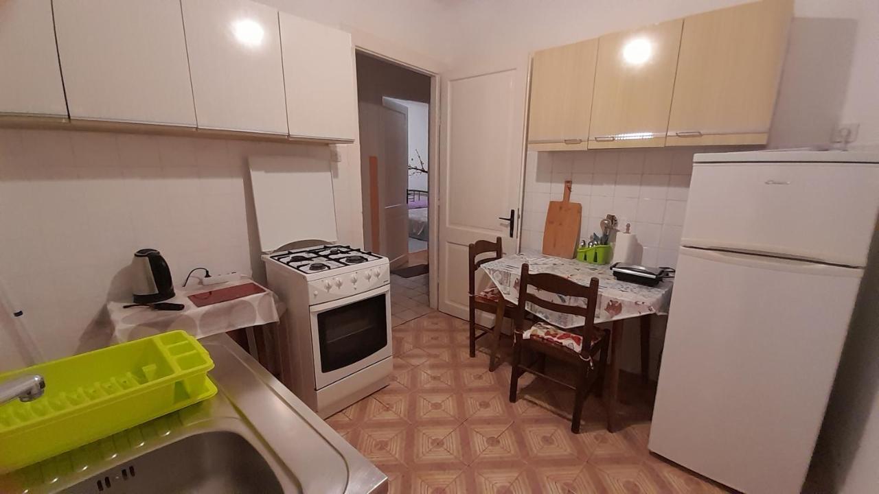 Apartment Gulin Шибеник Екстер'єр фото